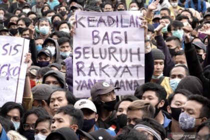 Unjuk rasa keadilan bagi seluruh rakyat