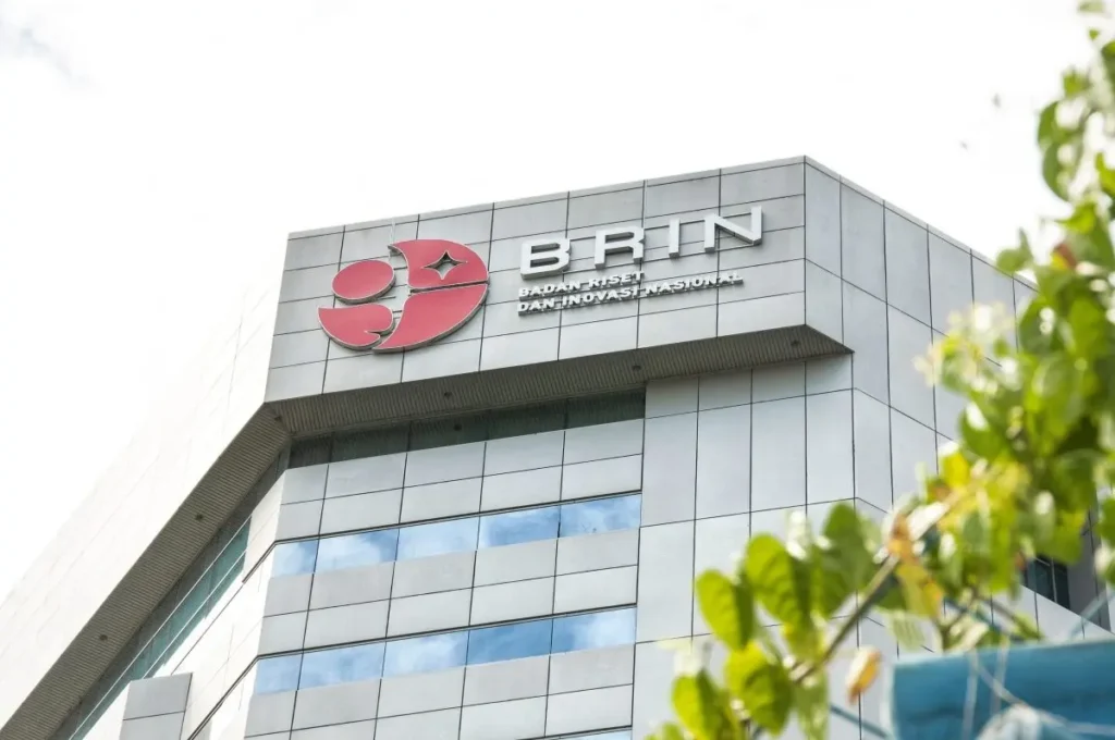 Brin berikan penjelasan lebih lanjut tentang Thorium (Calon Energi Terbarukan Potensial)