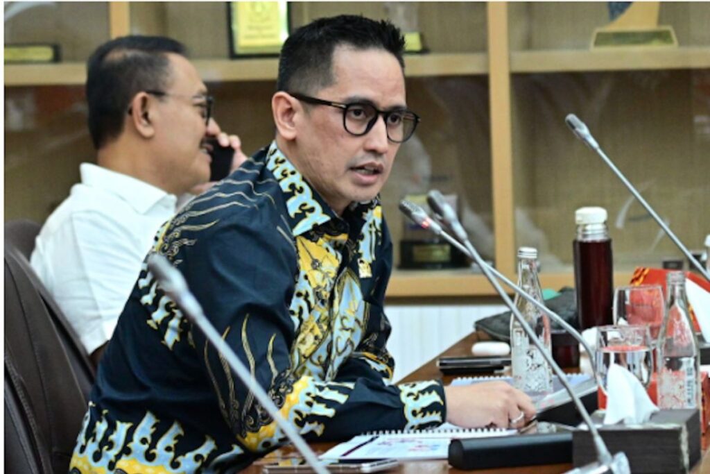 Firnando Ganinduto anggap RevisiiUU BUMN terobosan.