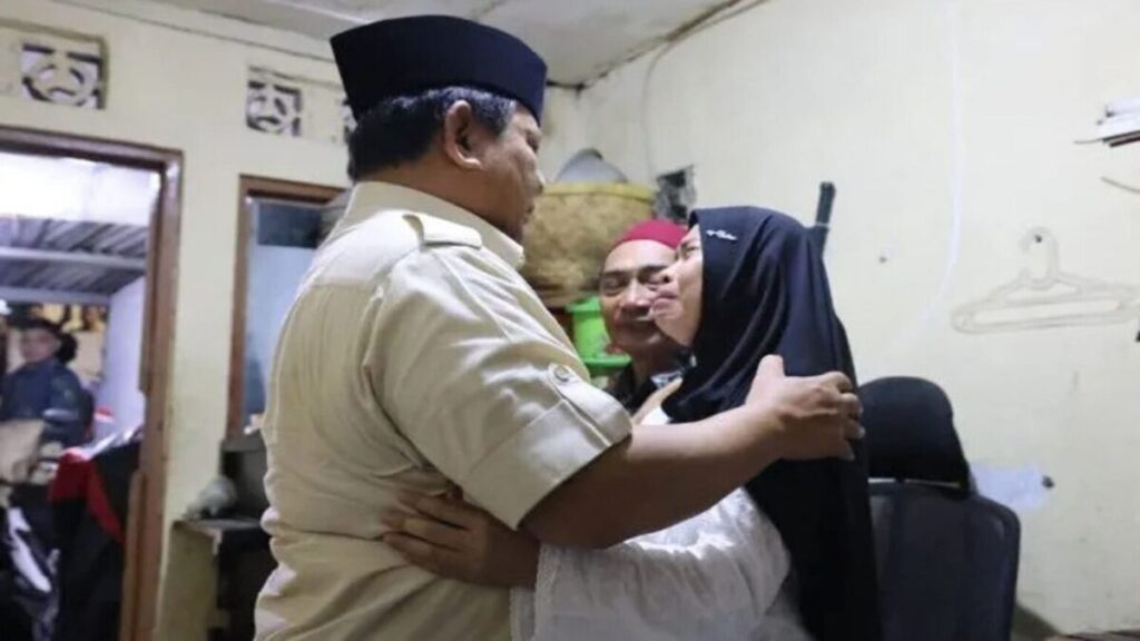 Penyerahan Rumah Baru ke Keluarga Almarhum Affan Kurniawan yang disaksikan oleh Mendagri
