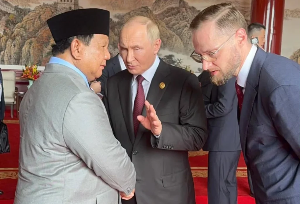 Prabowo dan Putin, di Pertemuan Khusus di China. Dihadiri Negara Calon Penguasa Dunia